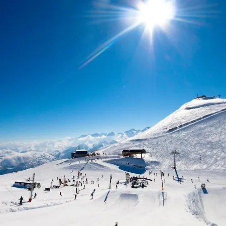 2 Pieces Pour 6 Personnes Avec Piscine Exterieure - Proche Saint-lary-soulan - Fr-1-504-176